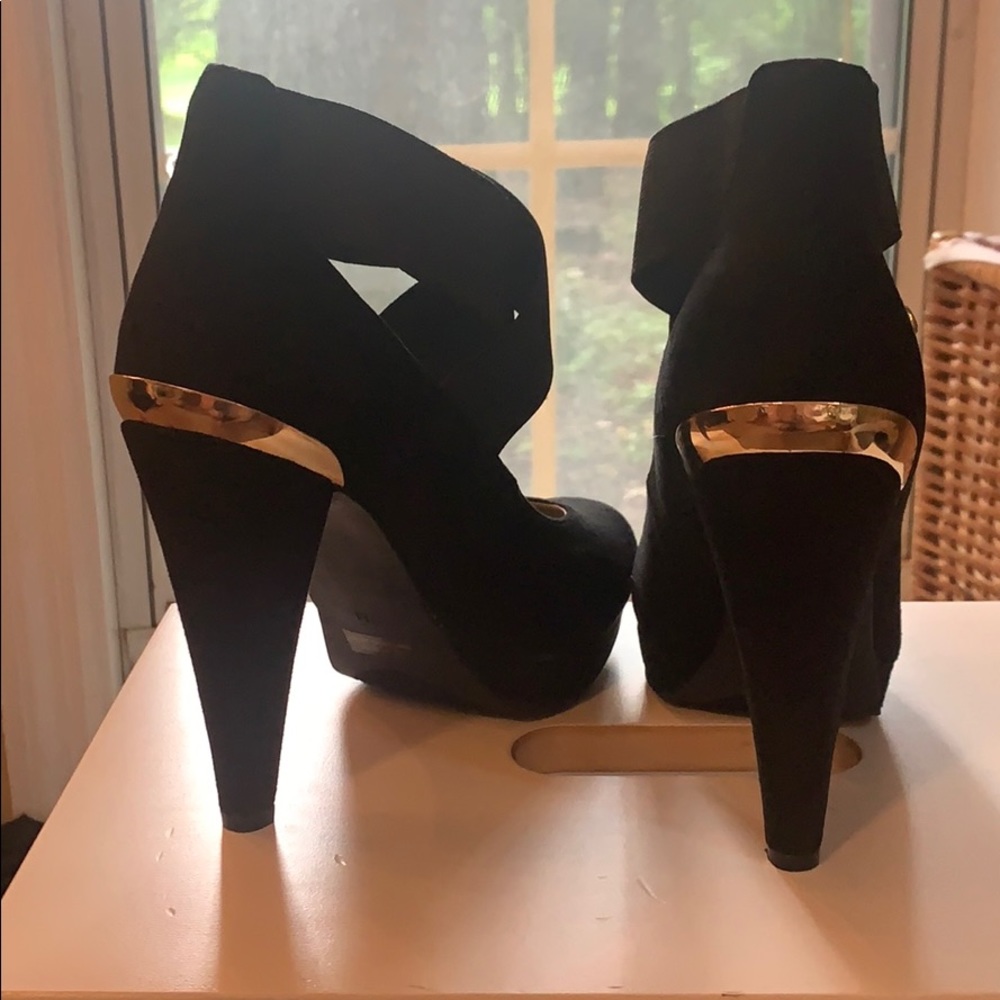Guess high heels